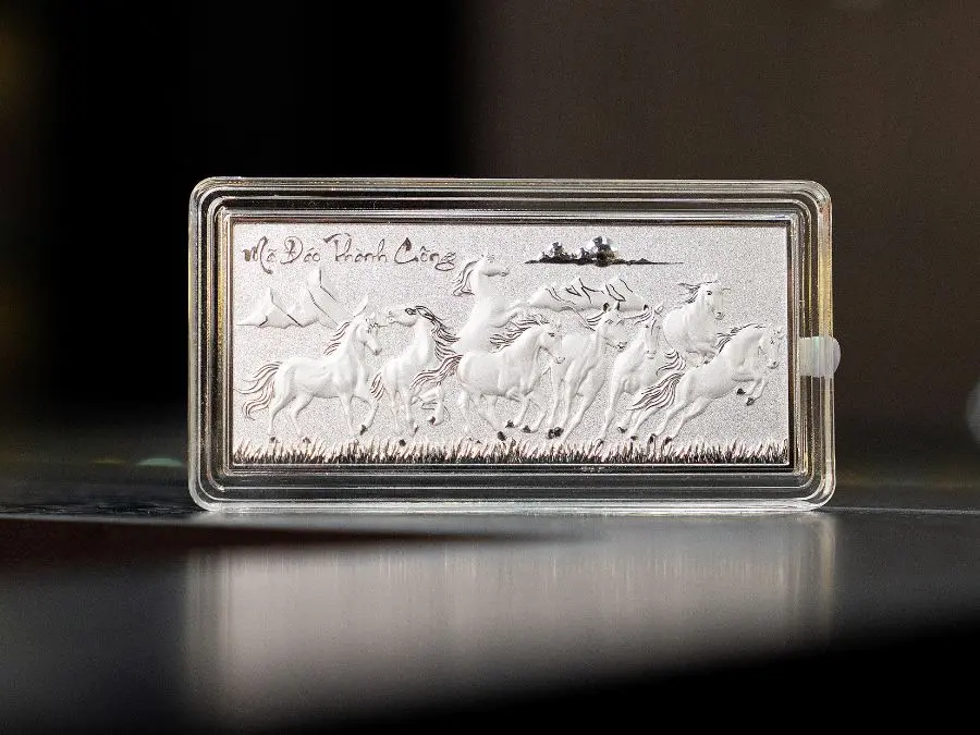 Lý do Giá bạc giảm mạnh