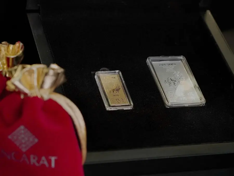 Có nên tích lũy bạc 