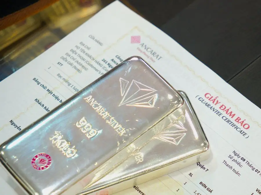 Trả lời Mua bạc có giấy tờ không