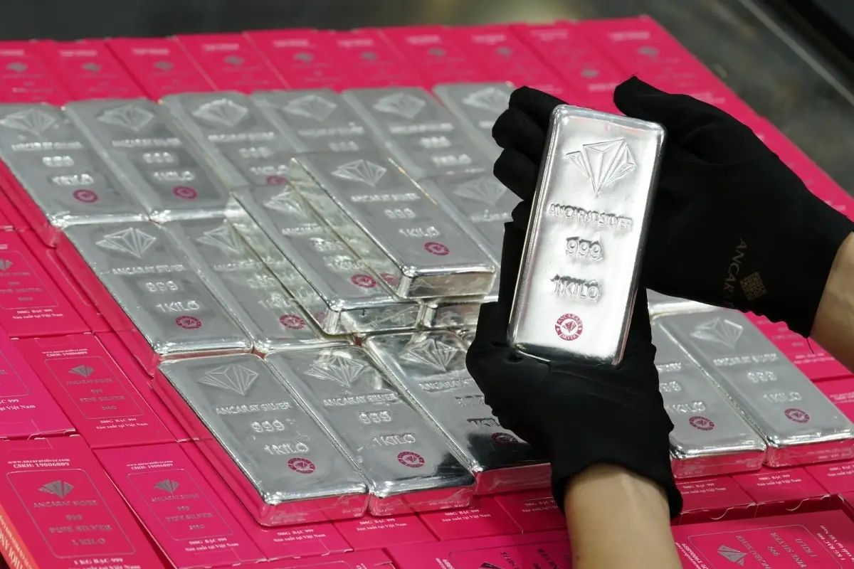 Giá bạc hôm nay tại Ancarat ghi nhận mức tăng kỷ lục hơn 4%