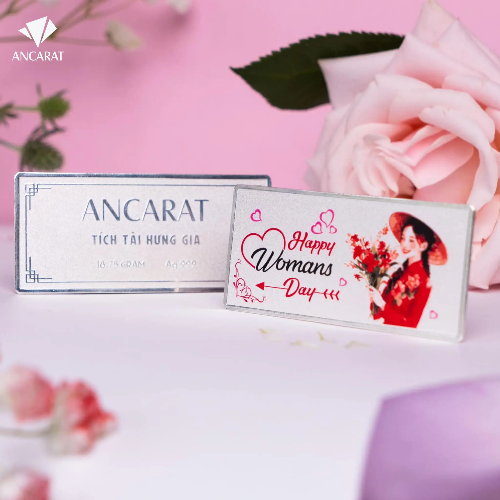 Giai đoạn phác thảo tỉ mỉ hình ảnh phụ nữ Việt Nam trong tà áo dài truyền thống, tạo nên nét đẹp tinh tế cho món quà tặng 8/3. Giai đoạn phác thảo tỉ mỉ hình ảnh phụ nữ Việt Nam trong tà áo dài truyền thống, tạo nên nét đẹp tinh tế cho món quà tặng 8/3.