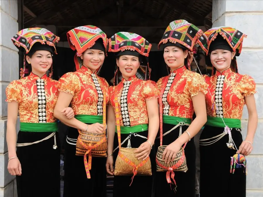 Trang sức dân tộc Thái