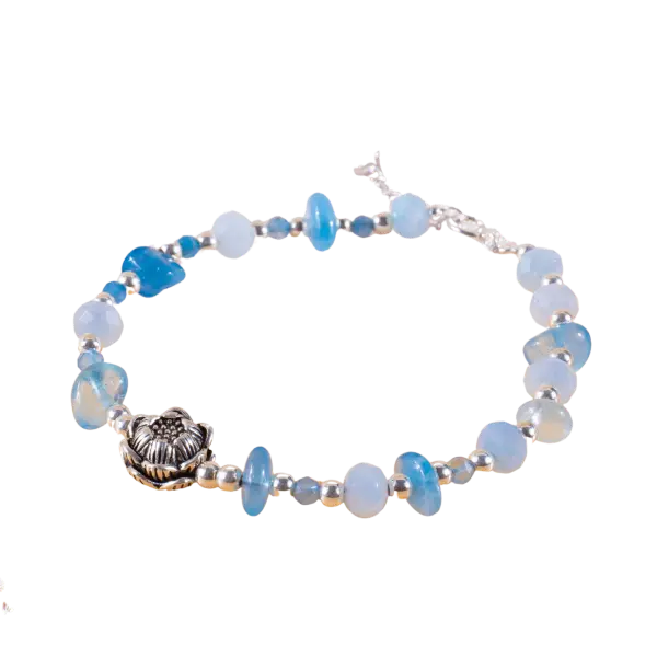 Vòng tay bạc đá Aquamarine cắt giác mix charm bạc phong thủy