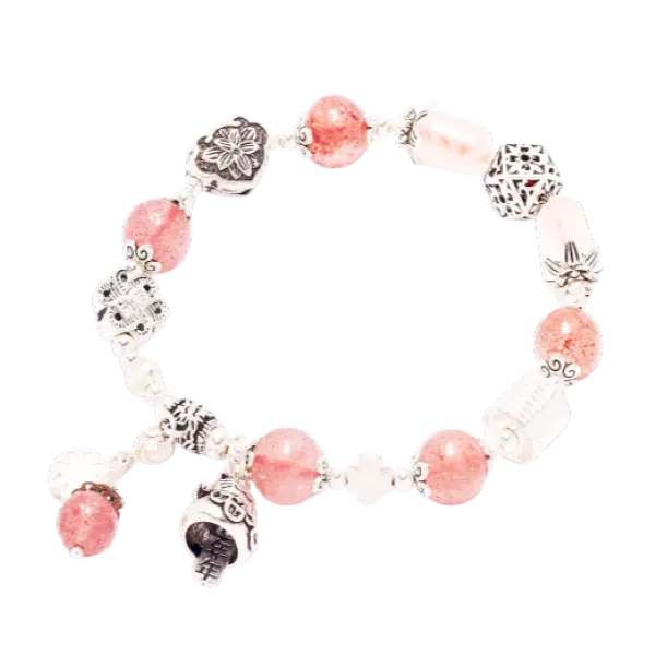 Vòng tay đá Thạch anh dâu hồng phối charm mèo chiêu tài